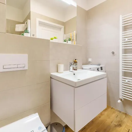 Apartment Kolo Brzegu 48 *
